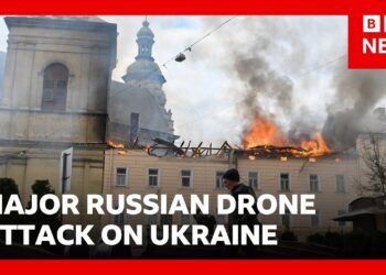 Russia hits Unesco heritage site in Ukraine in rare daytime drone attack | BBC News