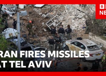 Iran strikes Tel Aviv as US says talks with Tehran remain ‘fluid’ | BBC News