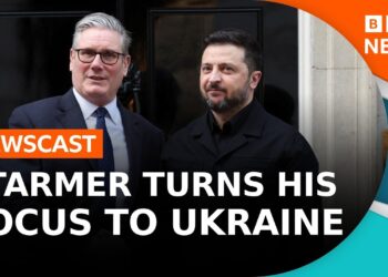 Starmer makes a deal with Zelensky, as Trump hits out at Europe | BBC Newscast