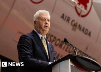 Air Canada CEO apologises for English-only condolence video
