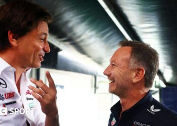 Toto Wolff and Christian Horner laugh