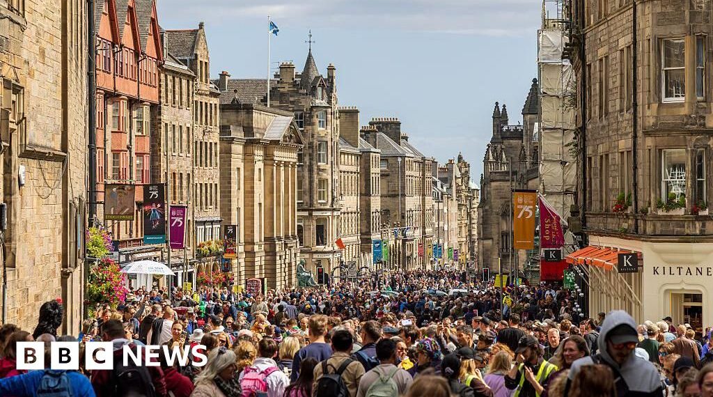 Councils given power to charge 'flat fee' tourist tax