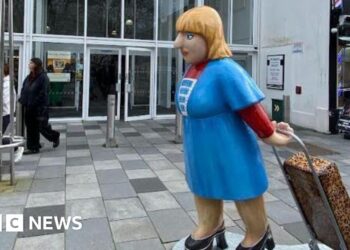 Fish and chip sculpture to be added to Plymouth Beryl Cook trail