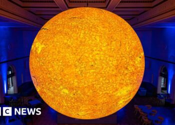 Giant glowing sun sculpture goes on show in Birmingham