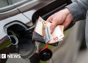 How will energy crisis hit Ireland's economy?