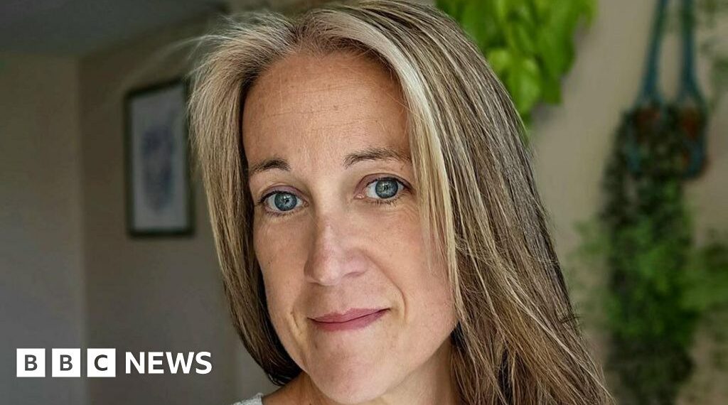 'I sent eight letters': Drivers hope for payout from car finance redress scheme