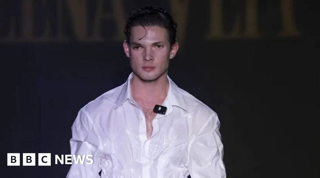 Influencer Clavicular arrested on battery charge in Florida