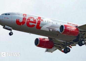 Jet2 to increase Gatwick flights as new service from airport begins