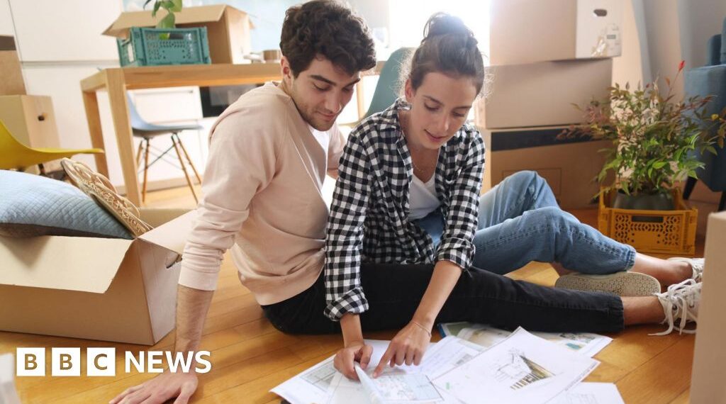 Low-deposit mortgage deals hit as rates continue to soar