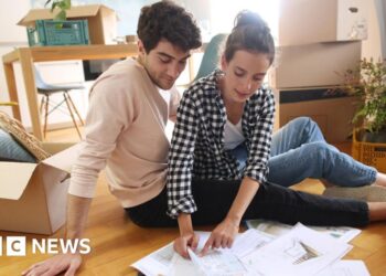 Low-deposit mortgage deals hit as rates continue to soar