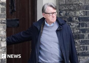 Mandelson personal phone messages requested for files release