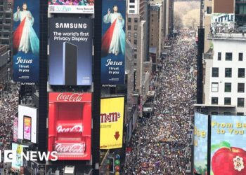 No Kings protests across the US rally against Donald Trump