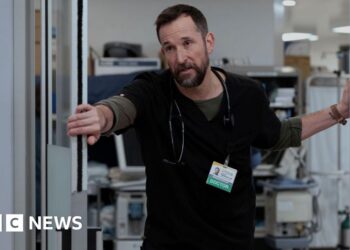 Noah Wyle is back in A&E with new drama The Pitt: 'I hope people watch with empathy'