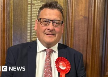 Outspoken backbench MP suspended by Labour
