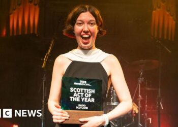 Singer on 'cloud nine' after winning BBC Introducing Scottish Act of the Year award