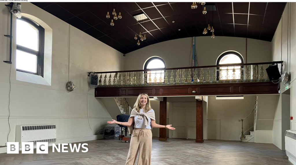 Thornbury performance venue struck down by Covid set to reopen