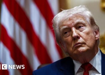 Three charts that are warning signs flashing for Trump on Iran war
