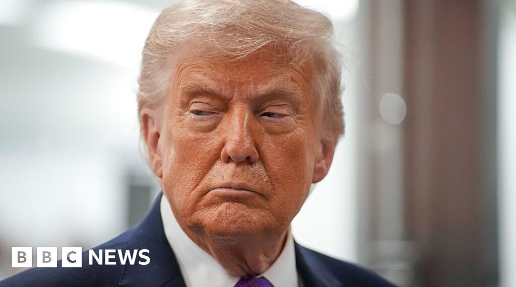Trump accused of showing classified map to passengers on private flight