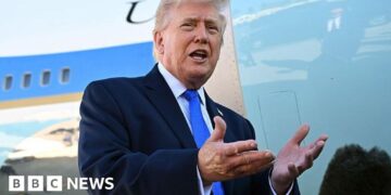Trump's signature to appear on US bank notes in first for sitting president