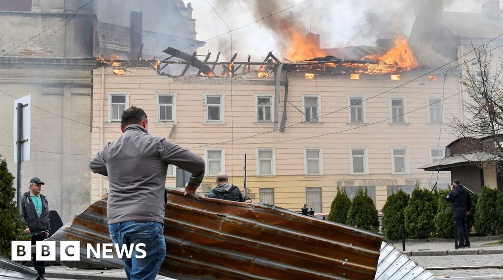 Ukraine Unesco site damaged as Russia launches 400 drones in unusual daytime attack