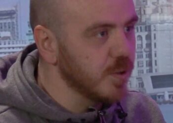 'Men should discuss their feelings more'