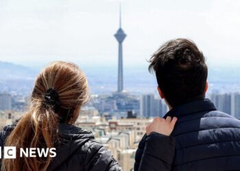 'You're no longer my sister' - rows erupt as war divides Iranian families