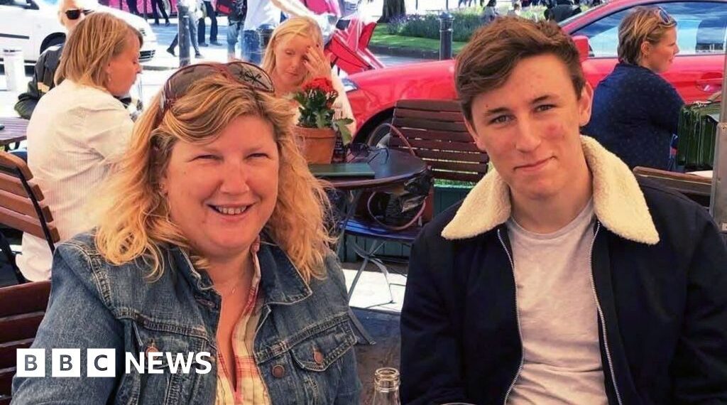 11 cancers on the rise in young people - scientists find first clue why it's happening