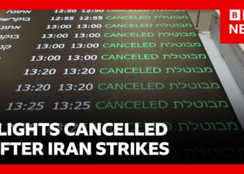Airlines halt flights to Middle East after Iran strikes | BBC News