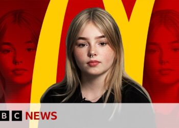 McDonald’s workers speak out over abuse at fast food chain – BBC News