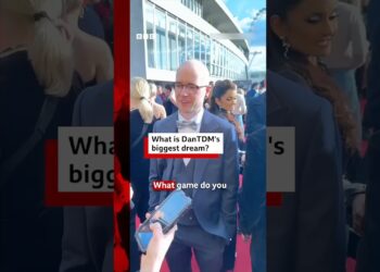 What is DanTDM’s biggest dream? #DanTDM #Streaming #BBCNews