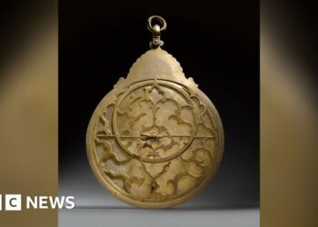 A 17th Century 'supercomputer' once owned by Indian royalty heads for auction