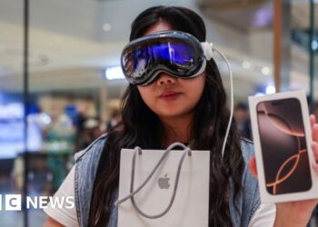 Apple at 50: Three products that changed how we live - and three that really didn't