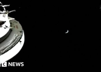 Artemis II mission loses contact with Earth for 40 minutes