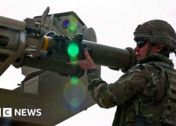 BBC visits US and UK military base in Iraq as ceasefire continues