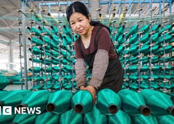 China's economy grows faster than expected despite Iran war