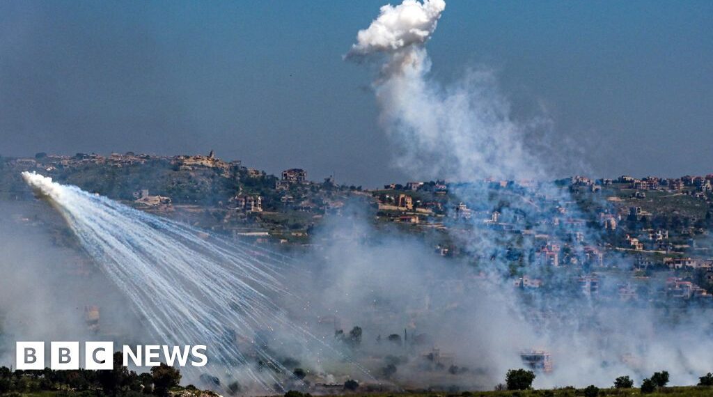 Deadly Israeli strikes on southern Lebanon despite ceasefire