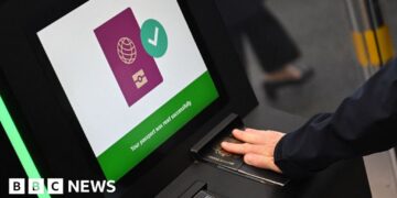 EU fingerprint and photo travel rules come into force