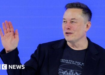 Elon Musk's SpaceX set to go public in $1 trillion share listing