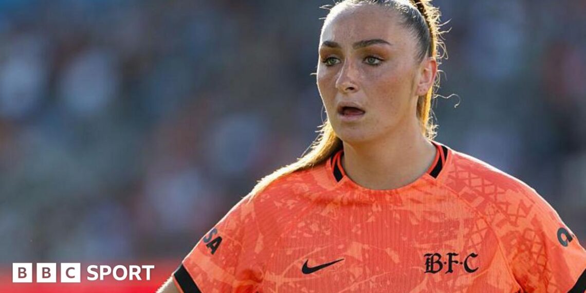 Keira Barry pictured in Bay FC kit
