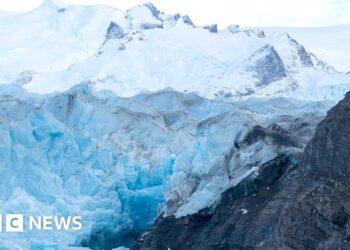 'Every drop of water counts': Fear for Argentina's glaciers