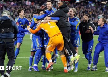 Leeds players celebrate reaching the FA Cup semi-finals