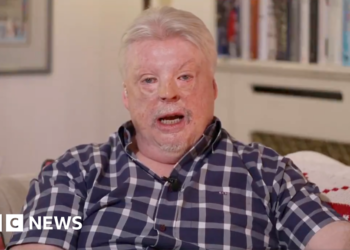 Falklands  veteran hopes King can persuade Trump to 'back down'