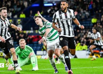 St Mirren score against Celtic