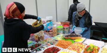 France's Muslim gathering ban overturned by courts