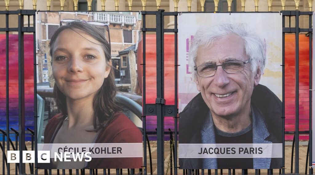 French couple leave Iran after more than three years in jail
