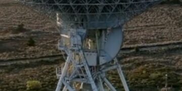 Goonhilly Earth Station tracks Artemis II