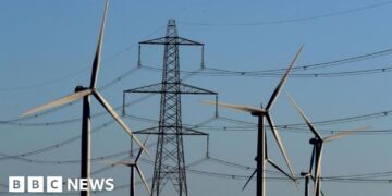Government to propose electricity price changes in clean power push
