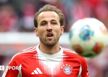 Harry Kane celebrates scoring in Bayern Munich's 3-2 win against Borussia Dortmund in February