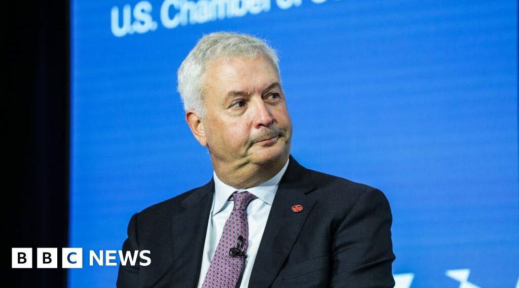 How an English condolences undid one of Canada's top CEOs