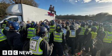 Illegal rave shut down as police face 'violent and hostile' crowd